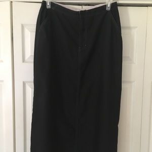 Black Gap Maxi Skirt (100% Polyester)